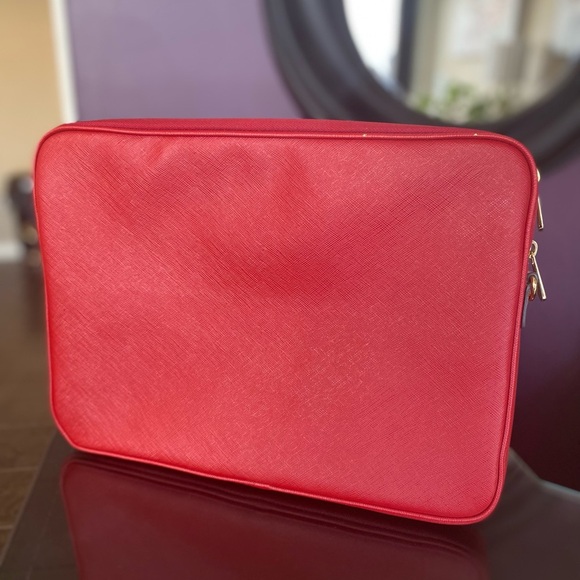 Michael Kors Red Laptop Bag - Picture 3 of 5